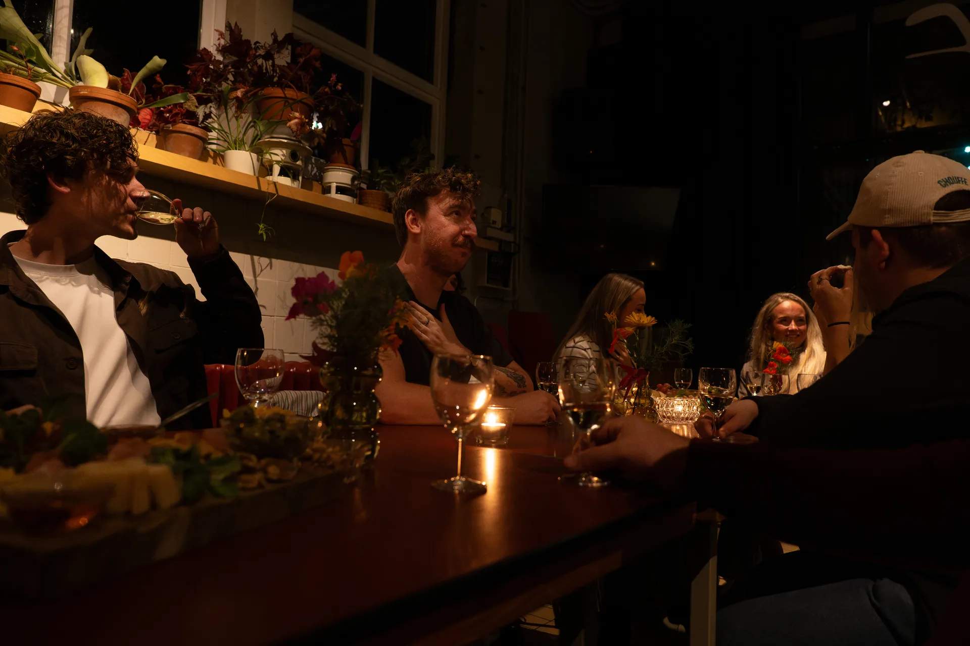 Foto 4 van eerste editie bij Bie de Buuf